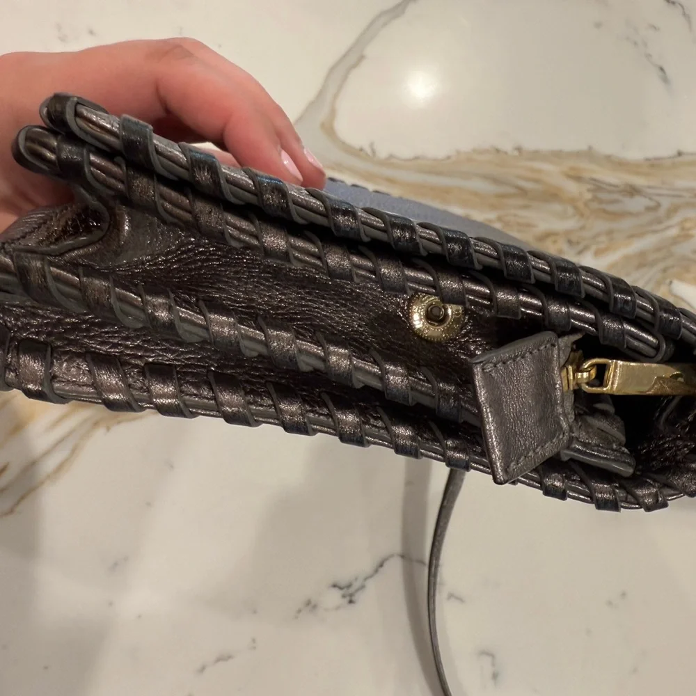 Tory Burch Gray Leather Crossbody Bag with Braided Design - Picture 5 of 5